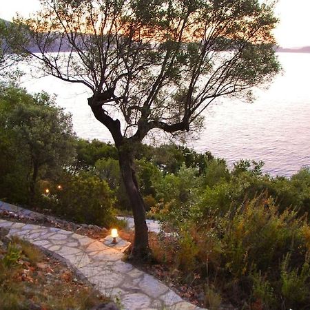 Villa Nautique - Waterfront Sívota Exterior foto